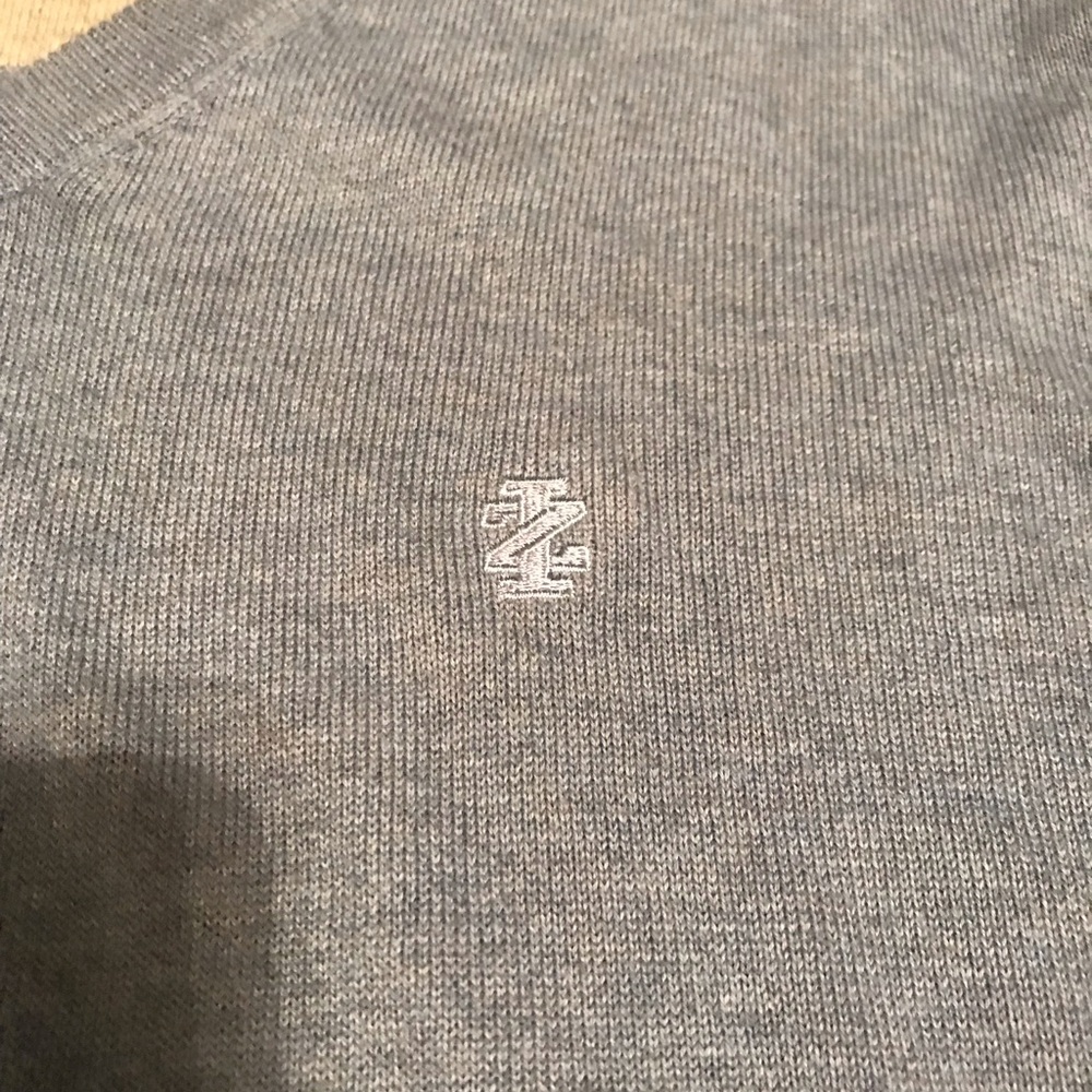 Men’s size Lg Blue Izod V-Neck long sleeve sweater - Picture 3 of 4